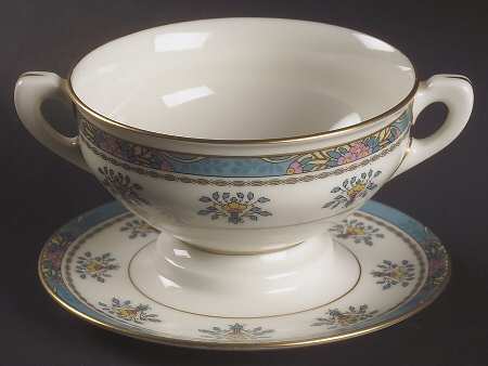 Blue Tree (Gold Trim) Sauce Boat with Attached Underplate No Lid