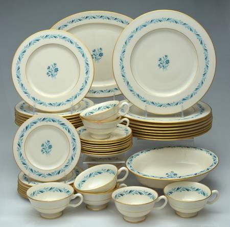 Blueridge 42 Piece Estate Set