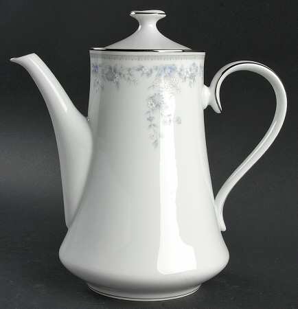 Bluets Coffee Pot & Lid