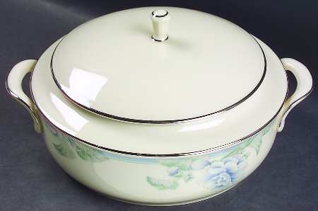 Brentwood Small Round Covered Vegetable