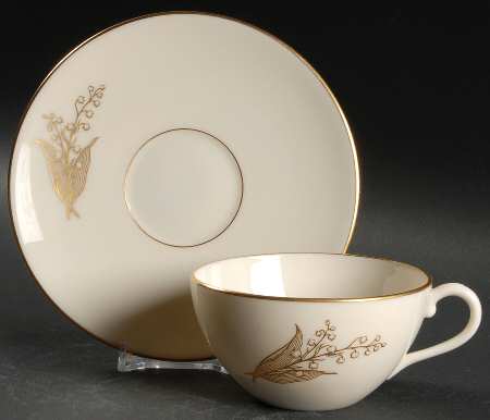 Brookside Flat Cup & Saucer Set