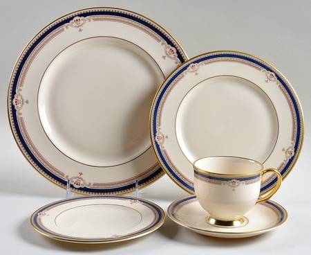 Buchanan 5 Piece Place Setting