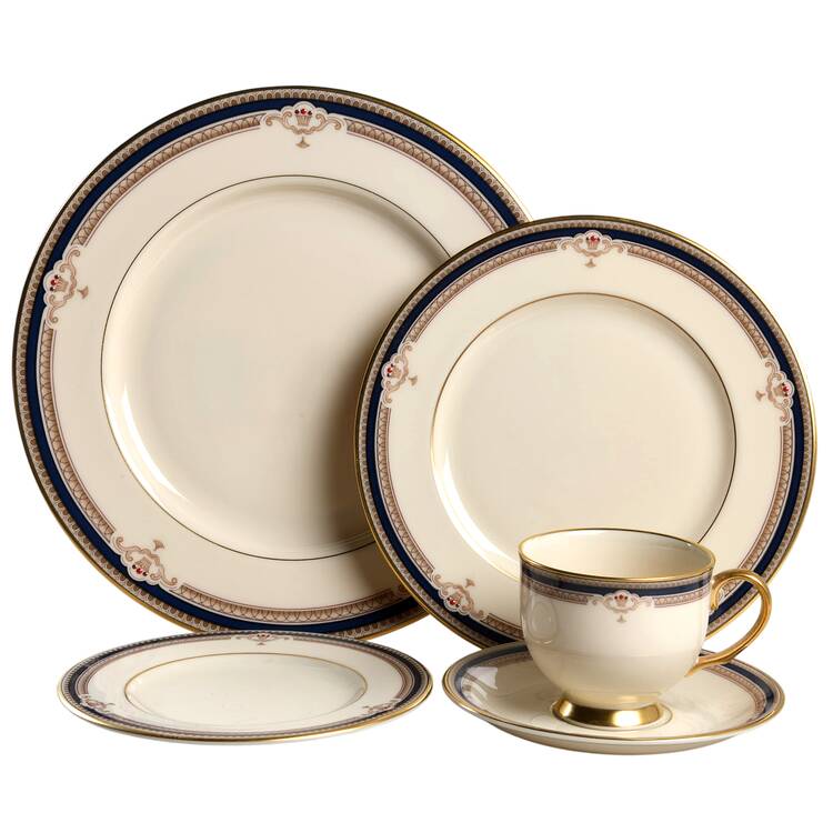 Buchanan 40 Piece Estate Set