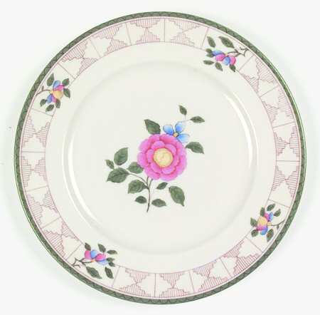 C352 Luncheon Plate