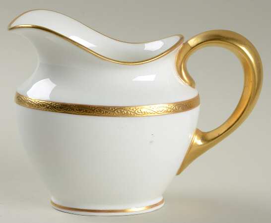 C5 Creamer by Lenox