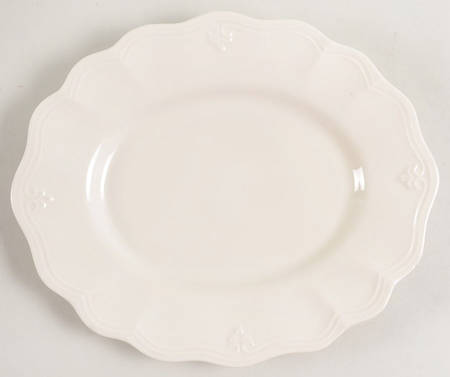 Casual Elegance Underplate for Gravy Boat