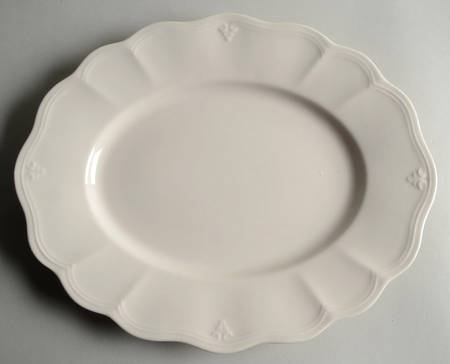 Casual Elegance 13" Oval Serving Platter