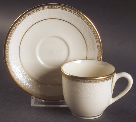 Capital Gardens Flat Demitasse Cup & Saucer Set