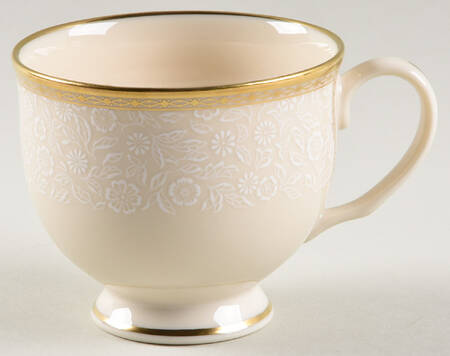 Capital Gardens Footed Cup