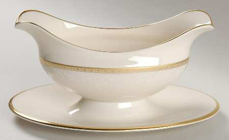 Capital Gardens Gravy Boat with Attached Underplate