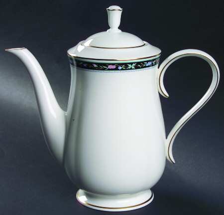 Carmella Coffee Pot & Lid