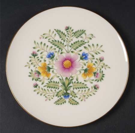 Cascade Luncheon Plate