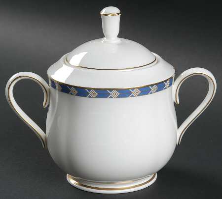 Casey Sugar Bowl & Lid