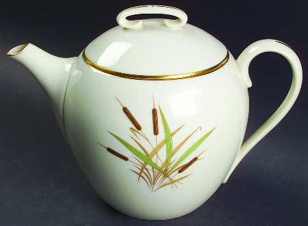 Cattail (Coupe Shape) Teapot & Lid