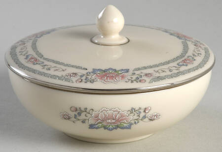 Charleston 4" Round Box & Lid