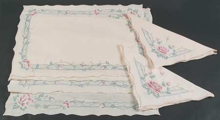Charleston Linen Placemat and Napkin Set - Set of 4