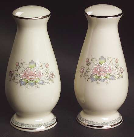 Charleston Salt & Pepper Set
