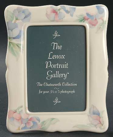 Chatsworth Collection Frame Holds 3 1/2" X 5"