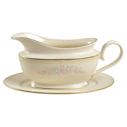 Chesapeake Gravy Boat & Underplate