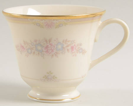 Chesapeake Footed Cup