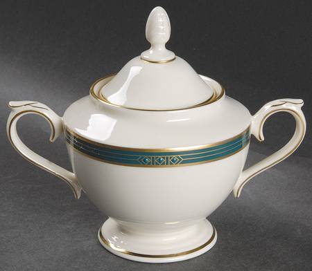 Chatham Gate Sugar Bowl & Lid
