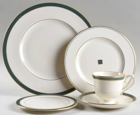 Chatham Gate 5 Piece Place Setting