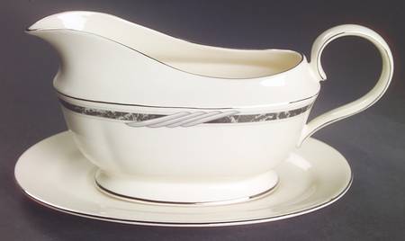 City Chic Gravy Boat & Underplate
