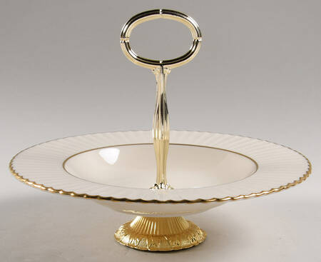 Citation Gold 6"-7" Handled Footed Nut Dish HC