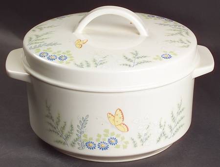 Cinderella (Newer, Platinum Trim) 1.5 Qt Round Covered Casserole