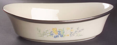 Cinderella (Newer, Platinum Trim) 10" Oval Vegetable Bowl