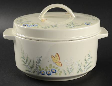 Cinderella (Newer, Platinum Trim) Large Oven-to-Table Round Covered Casserole
