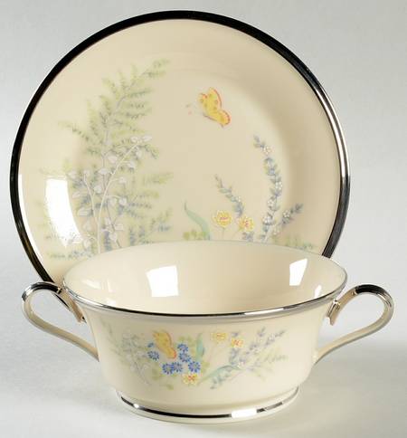 Cinderella (Newer, Platinum Trim) Footed Cream Soup & Dessert Plate/Saucer Set