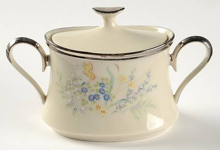 Cinderella (Newer, Platinum Trim) Sugar Bowl & Lid