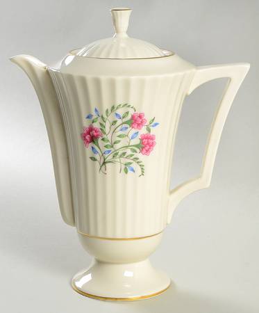 Cinderella (Old, Gold Trim) Coffee Pot & Lid