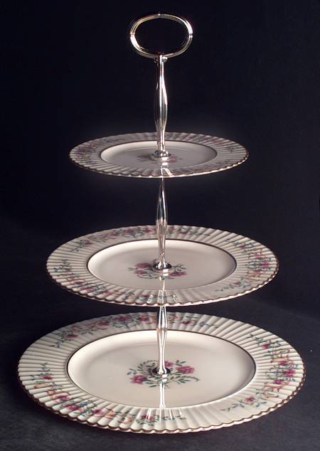 Cinderella (Old, Gold Trim) 13 7/8"-14 1/4" 3-Tiered Serving Tray(DP,SP,BB) HC