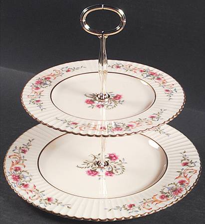Cinderella (Old, Gold Trim) 6 5/8"-10"  2 Tiered Serving Tray (Dp, Sp) HC