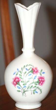 Cinderella (Old, Gold Trim) High Vase (Bulbous)