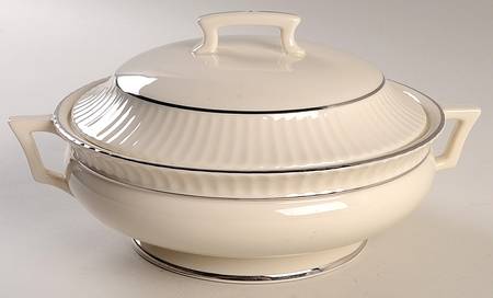 Citation Platinum Round Covered Vegetable