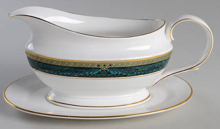 Classic Edition Gravy Boat & Underplate by Lenox
