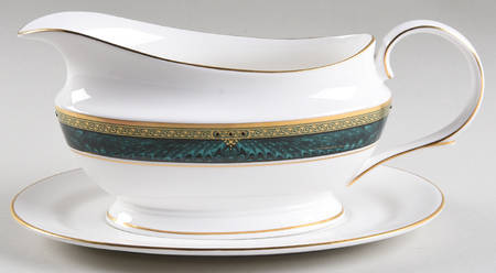 Classic Edition Gravy Boat & Underplate