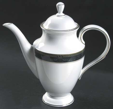 Classic Edition Coffee Pot & Lid by Lenox