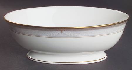 Classic Elegance 9" Oval Vegetable Bowl