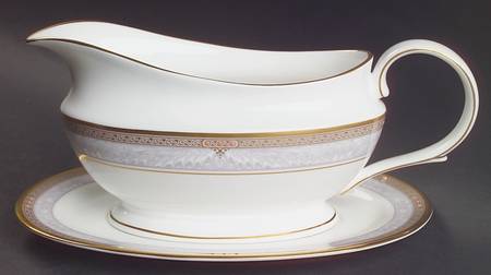 Classic Elegance Gravy Boat & Underplate