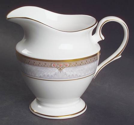 Classic Elegance Creamer