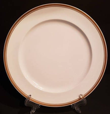 Classic Gold Dinner Plate