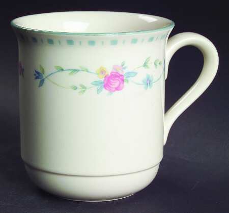 Country Cottage Blossoms Mug