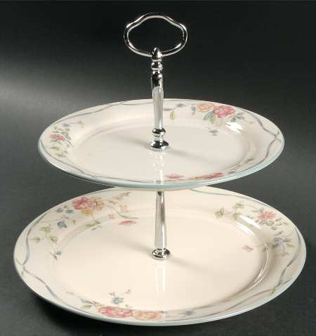 Country Cottage Courtyard 2 Tiered Serving Tray (Dinner & Salad Plate)