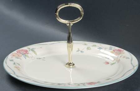 Country Cottage Courtyard Round Serving Plate with Handle (DP)