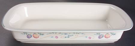 Country Cottage Orchard 13"  Rectangular Baker