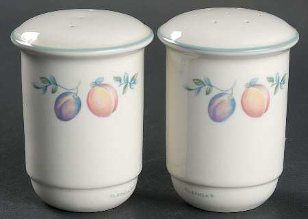 Country Cottage Orchard Salt & Pepper Set